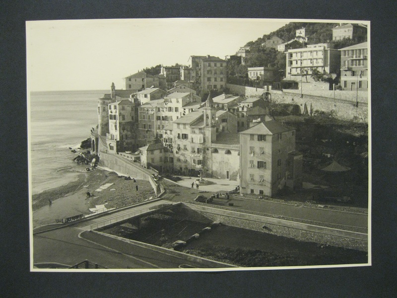 Riviera di Levante. Sori. Due fotografie originali
